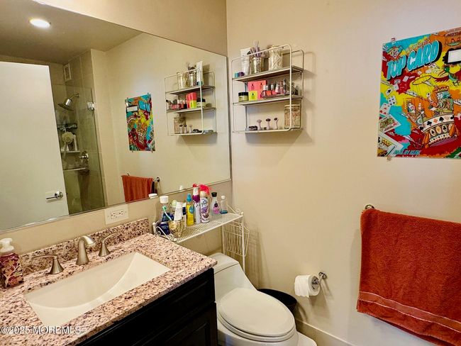APT-2205 - 1 Spring St, House other with 2 bedrooms, 2 bathrooms and null parking in New Brunswick NJ | Image 41