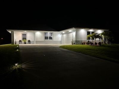 1801 Sw Davis Street, House other with 3 bedrooms, 2 bathrooms and null parking in Port St Lucie FL | Image 1