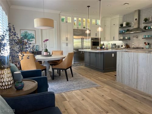 105 Fountainhead Cir, Henderson, NV, 89052-6423 | Card Image