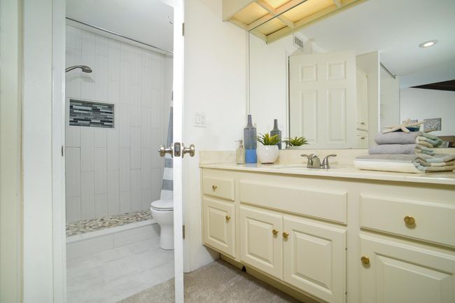 10 Adelphi Ct, Townhouse with 2 bedrooms, 3 bathrooms and null parking in Sacramento CA | Image 19