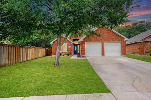 2505 Persimmon Dr, Little Elm, TX, 75068-6615 | Card Image