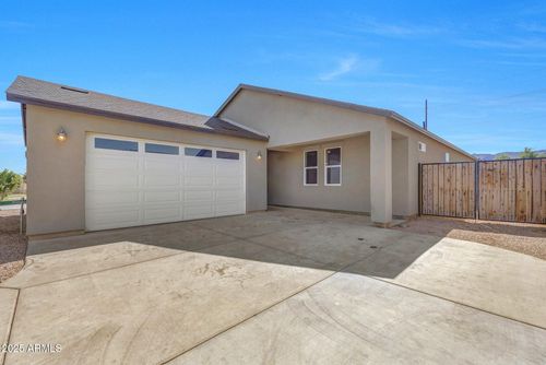 1-913 E Fremont Rd, Phoenix, AZ, 85042-5552 | Card Image