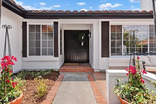2663 Sutter St, Carlsbad, CA, 92010-7906 | Card Image