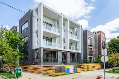 3e-2456 W Cortez St, Chicago, IL, 60622-3540 | Card Image