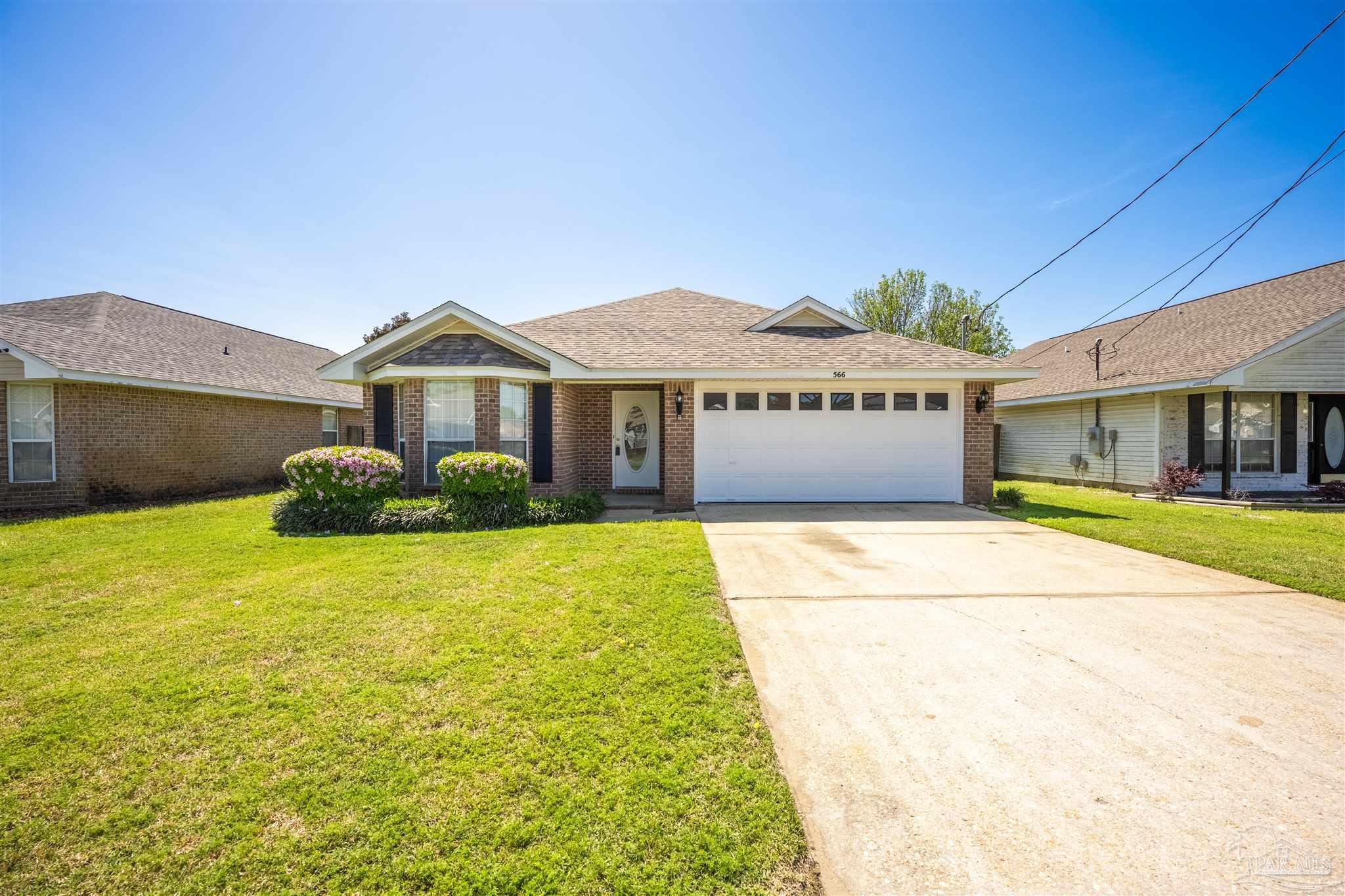 Rough Leaf Ln, Mary Esther, FL 32569