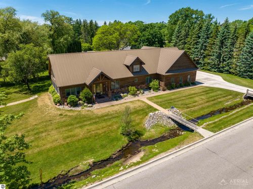 173 N 2nd St, West Branch, MI, 48661-1239 | Card Image