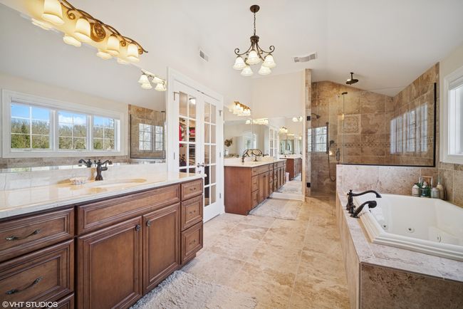 7 Preston Ct, House other with 6 bedrooms, 6 bathrooms and 4 parking in Lincolnshire IL | Image 34