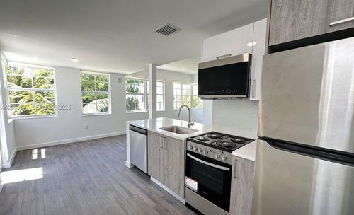 06-1570 Euclid Ave, Miami Beach, FL, 33139-3523 | Card Image
