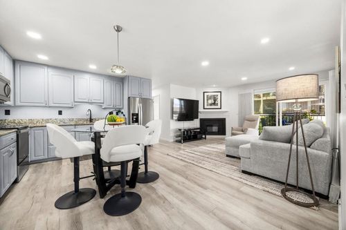 unit-102-825 Balboa Ave, Capitola, CA, 95010-2346 | Card Image