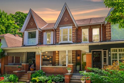 34 Zina St, Orangeville, ON, L9W1E1 | Card Image