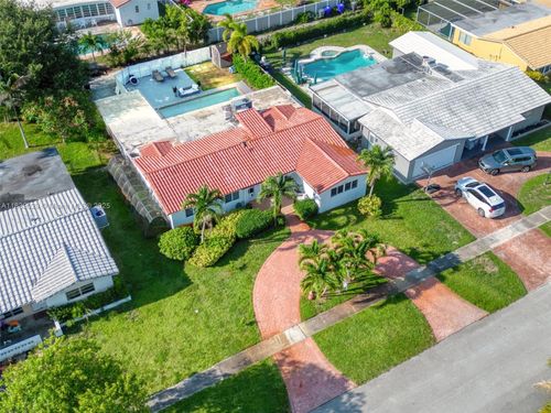 5207 Hayes St, Hollywood, FL, 33021-4626 | Card Image