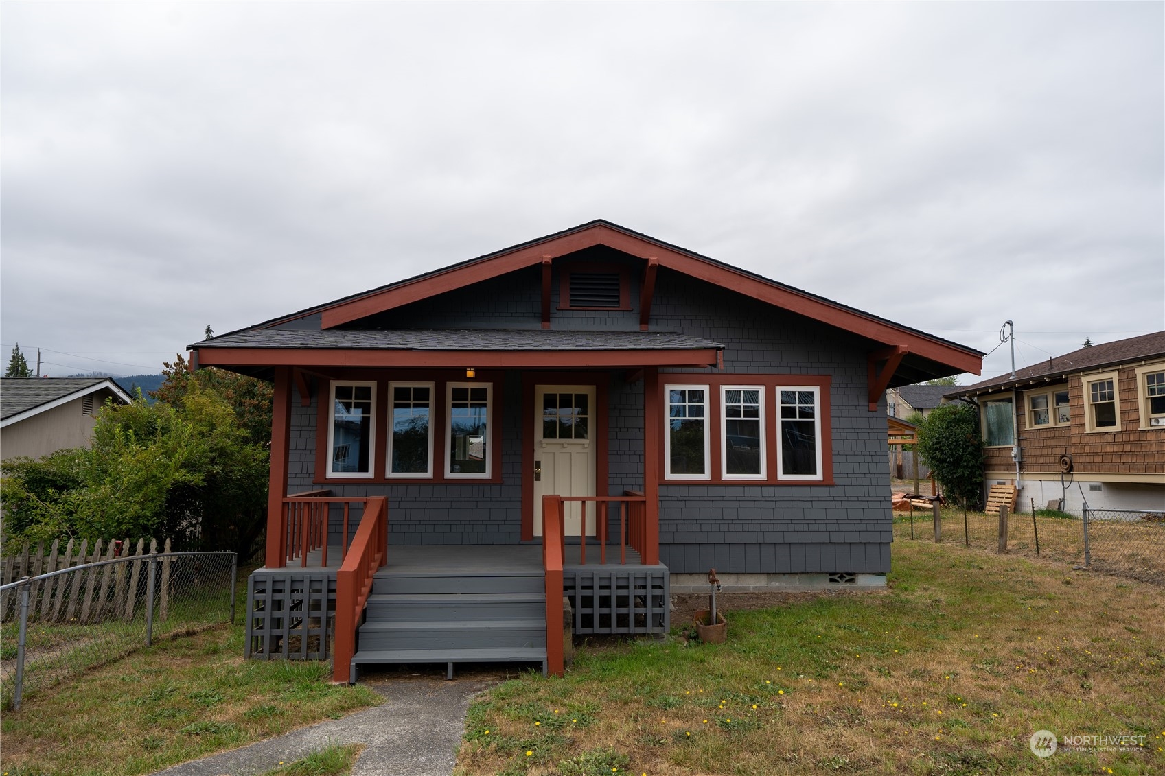 11th St, Port Angeles, WA 98363