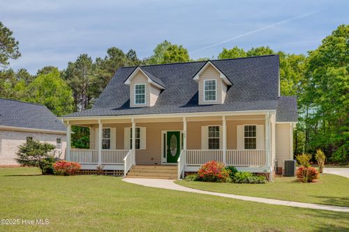 1708 County Dr N, Castle Hayne, NC, 28429-5487 | Card Image