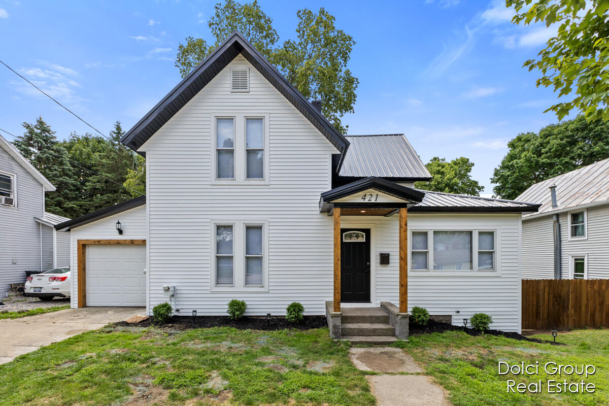 Lafayette St, Ionia, MI 48846