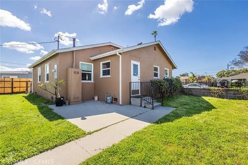 11304 Oklahoma Ave, South Gate, CA, 90280-7719 | Card Image