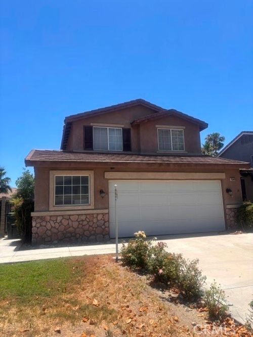 15563 Aerostar Court, Fontana, CA, 92336 | Card Image