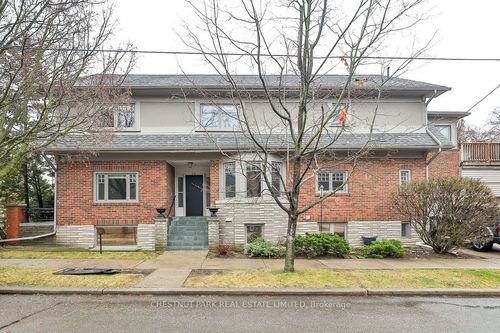 {{alt}} | Card Image