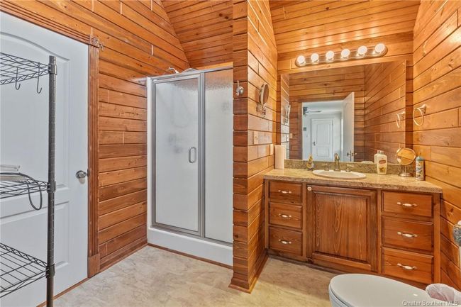 En-suite | Image 18