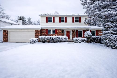 3620 Charter Pl, Ann Arbor, MI, 48105-2825 | Card Image