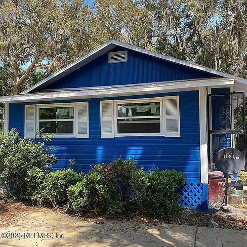5466 Leonard St, Fernandina Beach, FL, 32034-4927 | Card Image