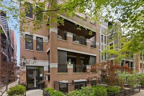 3-839 W Bradley Pl, Chicago, IL, 60613-5607 | Card Image