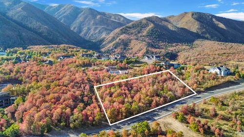 134135-1030 Bear Hollow Dr, Woodland Hills, UT, 84653 | Card Image