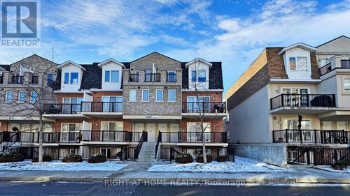 1016-3043 Finch Ave W, North York, ON, M9M0A4 | Card Image