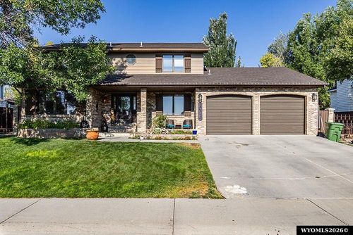 1004 Rosewood Dr, Rock Springs, WY, 82901-4354 | Card Image