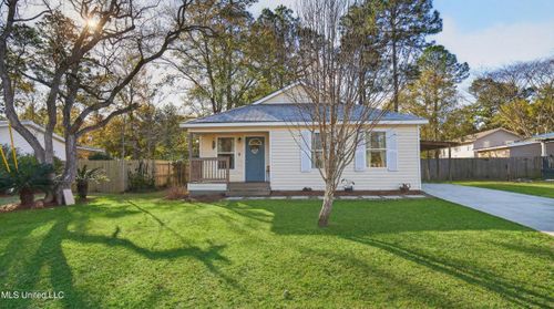 10756 Linohau Way, Diamondhead, MS, 39525-4330 | Card Image