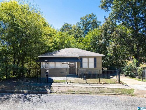 309 62nd St, FAIRFIELD, AL, 35064-1924 | Card Image