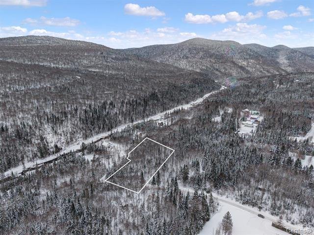 Land in Sainte-Brigitte-de-Laval 4