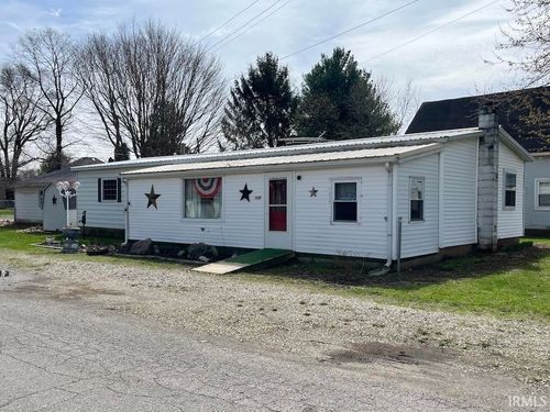 109 W Charles St, Mooreland, IN, 47360 | Card Image