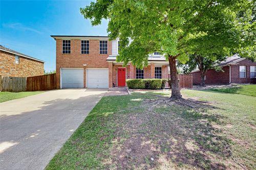 226 Yale Blvd, Glenn Heights, TX, 75154-8270 | Card Image