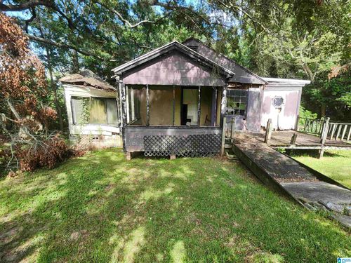 16 Ryan St, Chickasaw, AL, 36611-2507 | Card Image