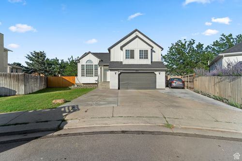 9375 S Laurel Ridge Cir, West Jordan, UT, 84088-6323 | Card Image