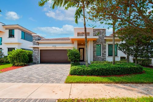10785 Pacifica Way, Parkland, FL, 33076-3985 | Card Image
