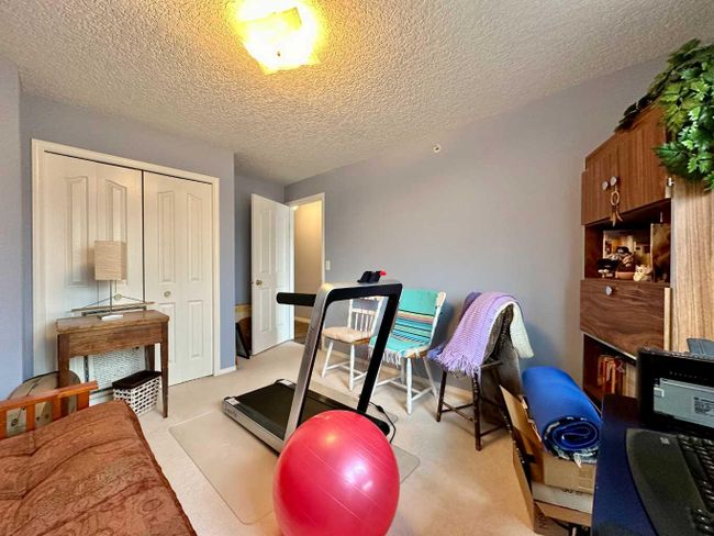 1408 - 1000 Millrise Point Sw, Home with 2 bedrooms, 2 bathrooms and 1 parking in Calgary AB | Image 13