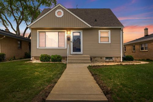3946 N 63rd Street, Milwaukee, WI, 53216 | Card Image