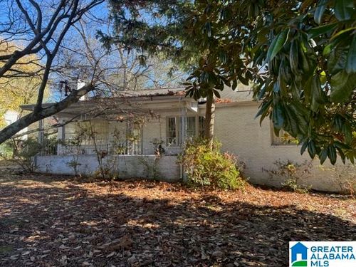 2123 Pine Ln, HOOVER, AL, 35226-2536 | Card Image