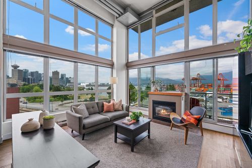 605-289 Alexander St, Vancouver, BC, V6A4H6 | Card Image