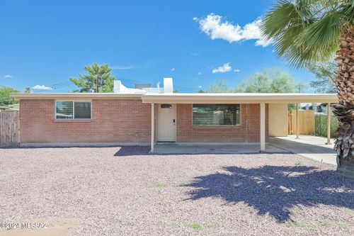 1725 S Rosemont Ave, Tucson, AZ, 85711-6454 | Card Image