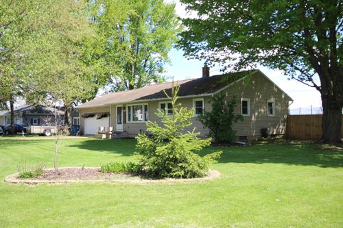 16389 S 24th St, Vicksburg, MI, 49097-8794 | Card Image