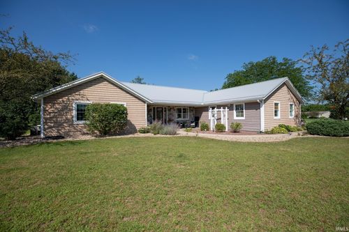 1500 Cardinal Cir, Rochester, IN, 46975-2514 | Card Image