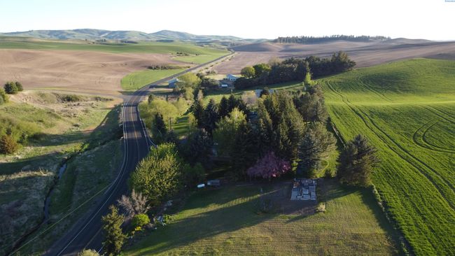 6302 Sand Rd, Home with 4 bedrooms, 3 bathrooms and null parking in Pullman WA | Image 6