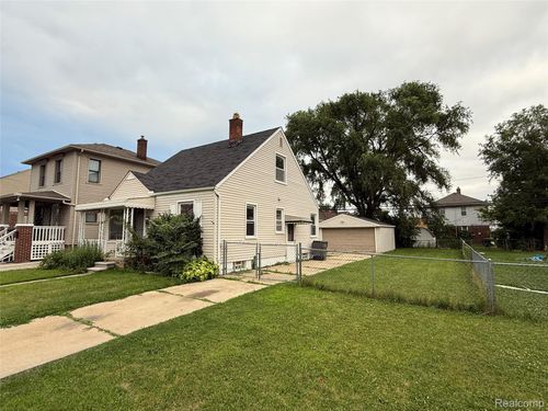 5154 Mead St, Dearborn, MI, 48126-3018 | Card Image