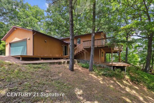 5092 N Lake Sanford Rd, Sanford, MI, 48657-9371 | Card Image