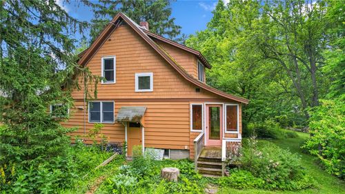 203 Pine Tree Rd, Ithaca, NY, 14850-6333 | Card Image