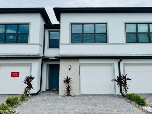 27899 Radiant Ct, BONITA SPRINGS, FL, 34135-3568 | Card Image