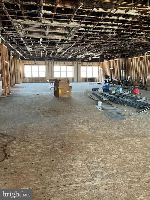 36-7032 Garrett Rd, UPPER DARBY, PA, 19082 | Card Image