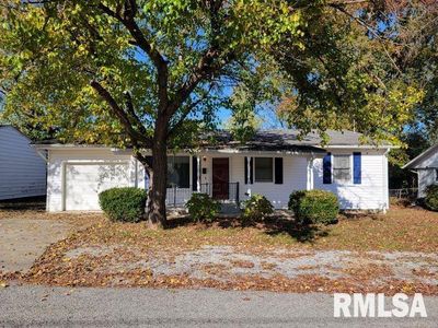 1208 W Goodall Street, House other with 2 bedrooms, 2 bathrooms and null parking in Marion IL | Image 1